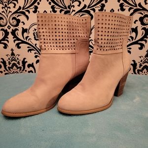 Nine West Ankle Bootie